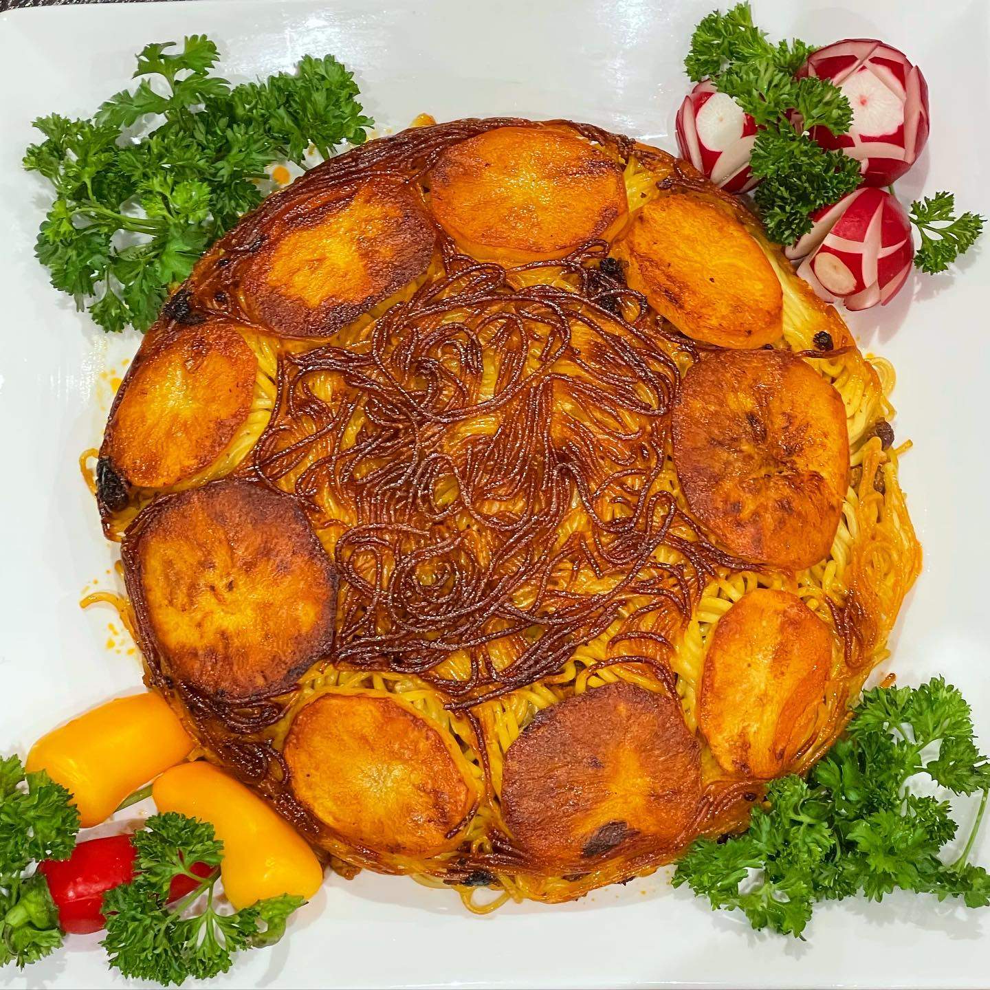 طرز تهیه ماکارونی با گوشت چرخکرده خوشمزه و ساده به سبک رستورانی