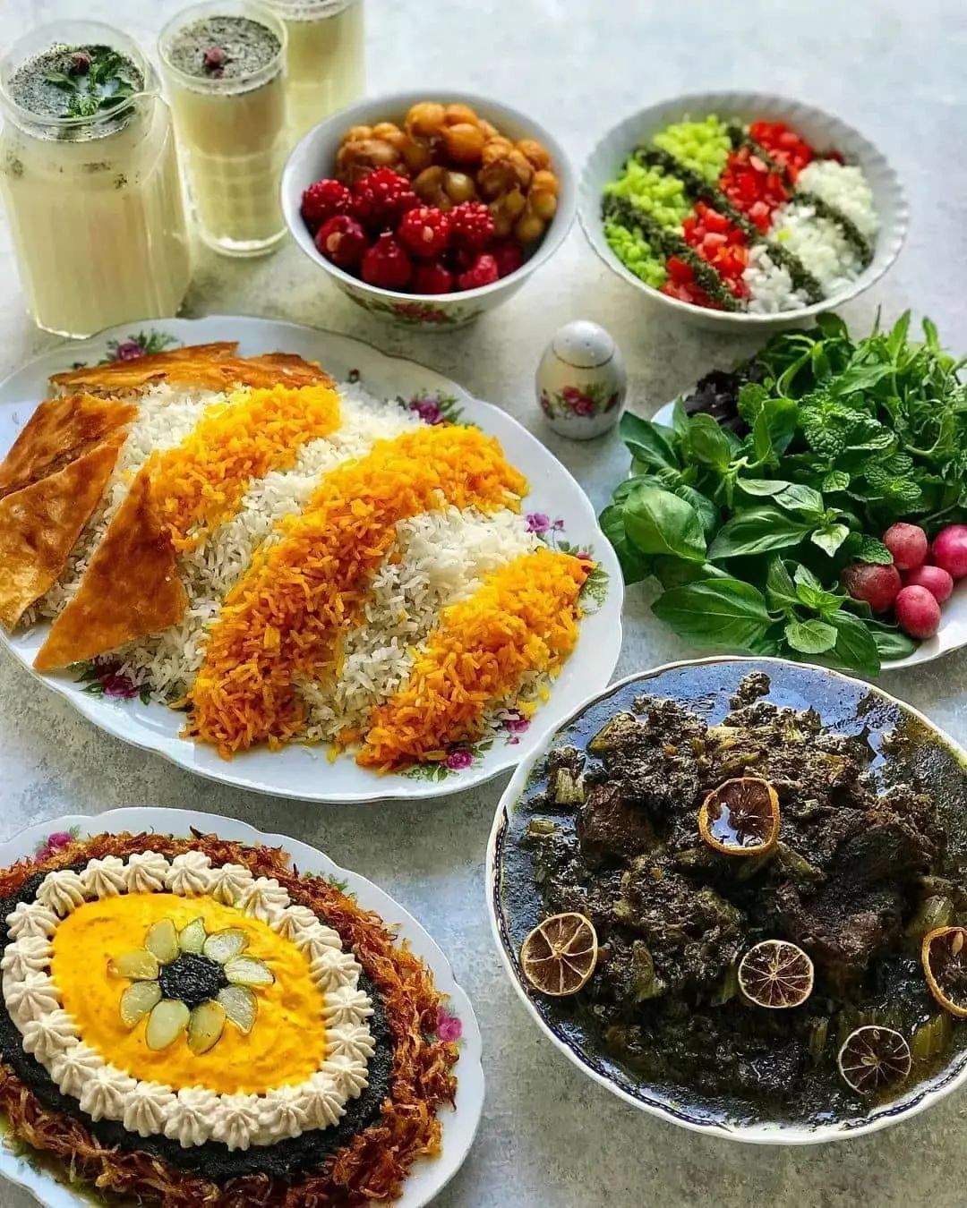 طرز تهیه خورش کرفس خانگی خوشمزه و ساده (مرحله به مرحله)