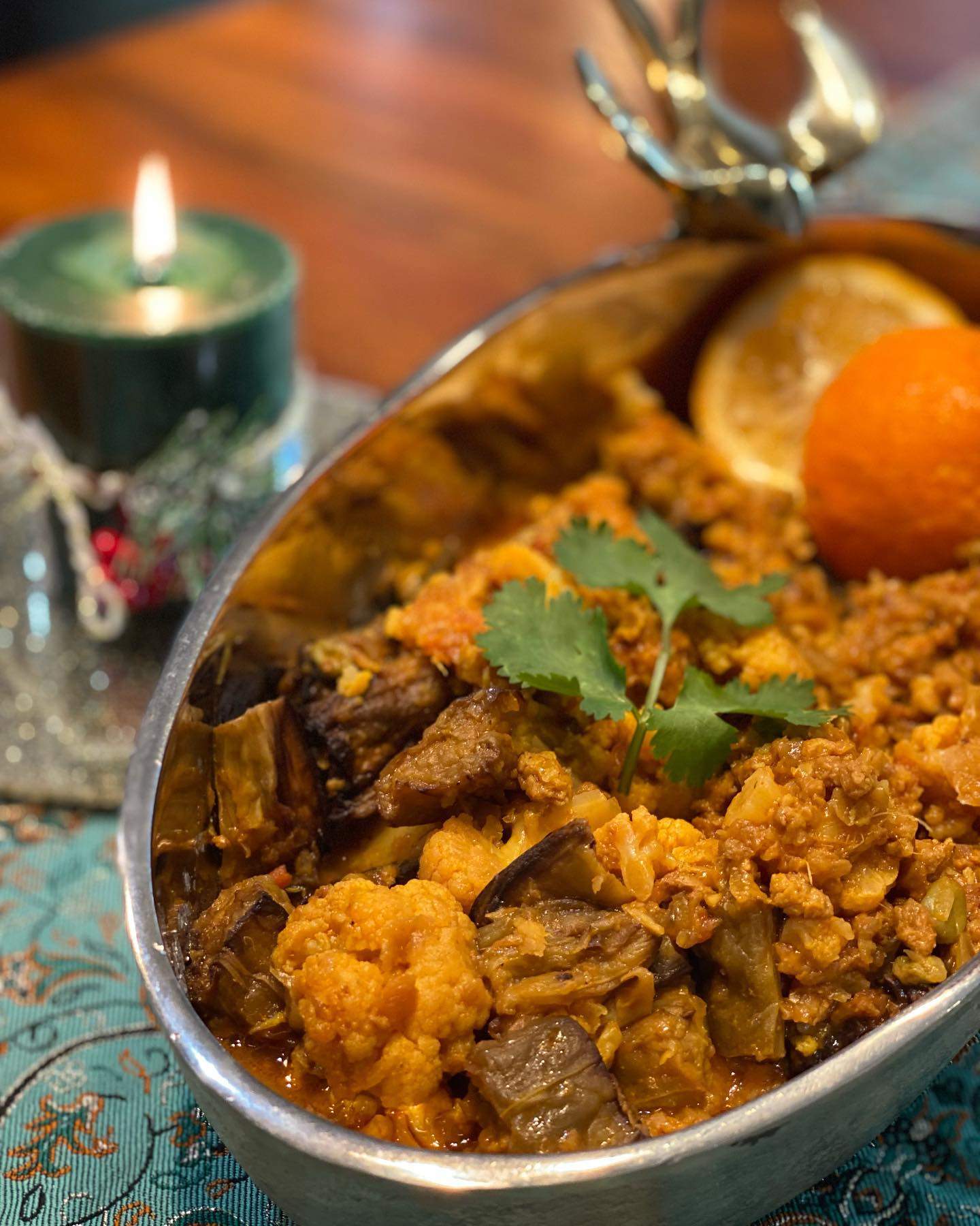 طرز تهیه خوراک (خورش) گل کلم خانگی خوشمزه و ساده (مرحله به مرحله)