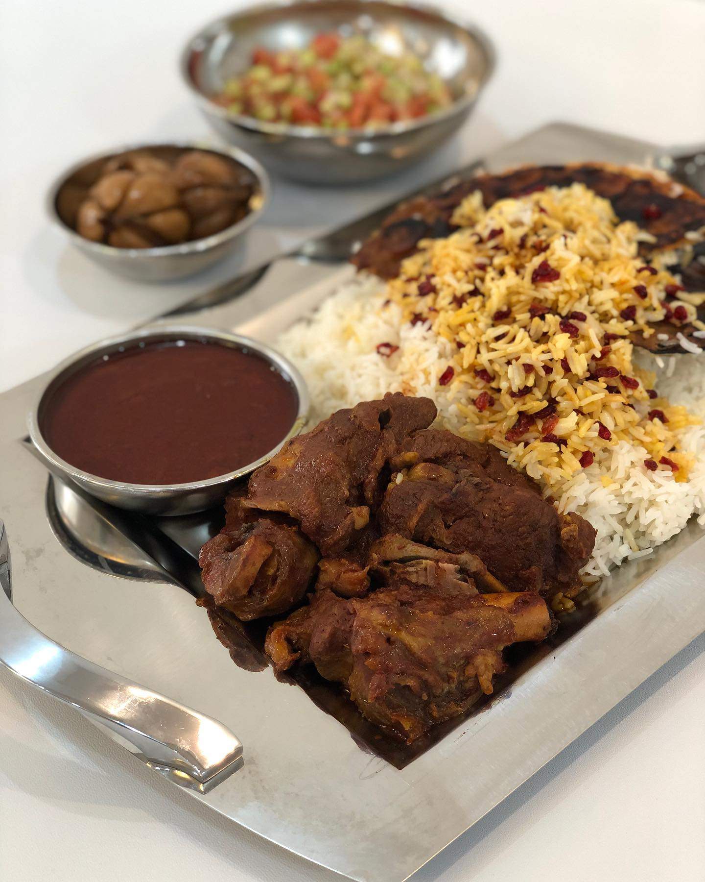 طرز تهیه چلو گوشت گوسفندی خوشمزه و ساده به سبک رستورانی