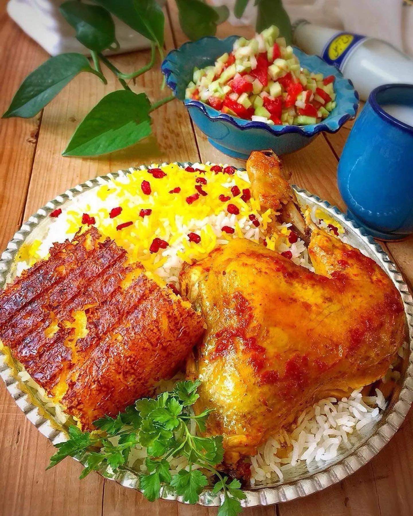 طرز تهیه زرشک پلو با مرغ خوشمزه و مجلسی به سبک رستورانی (3 روش)