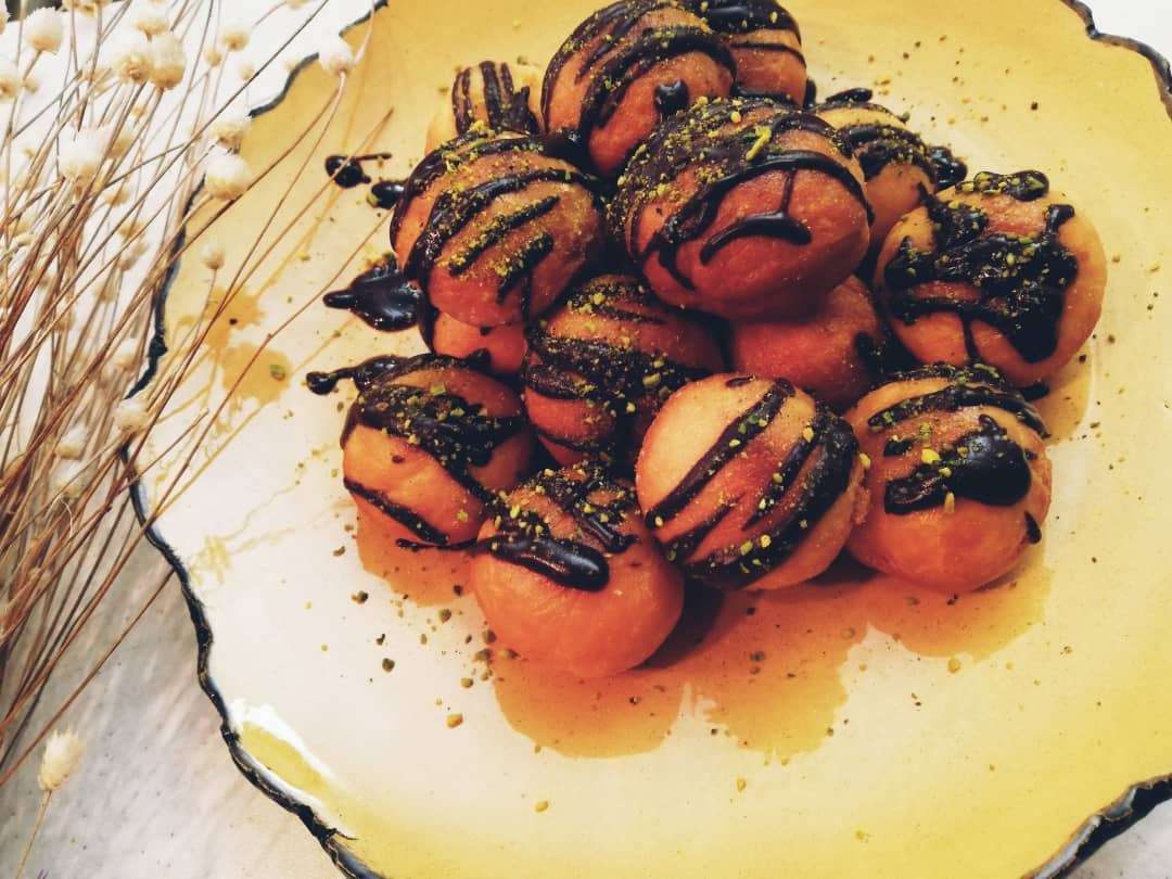 طرز تهیه پیراشکی توپی خوشمزه و ساده به سبک قنادی