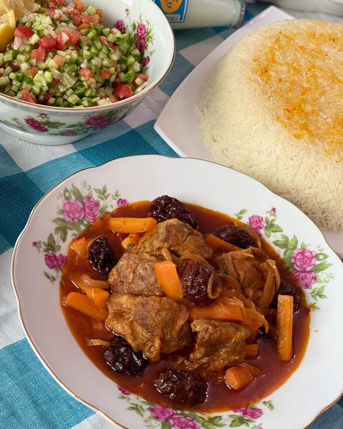 طرز تهیه خورشت آلو خانگی خوشمزه و ساده (مرحله به مرحله)