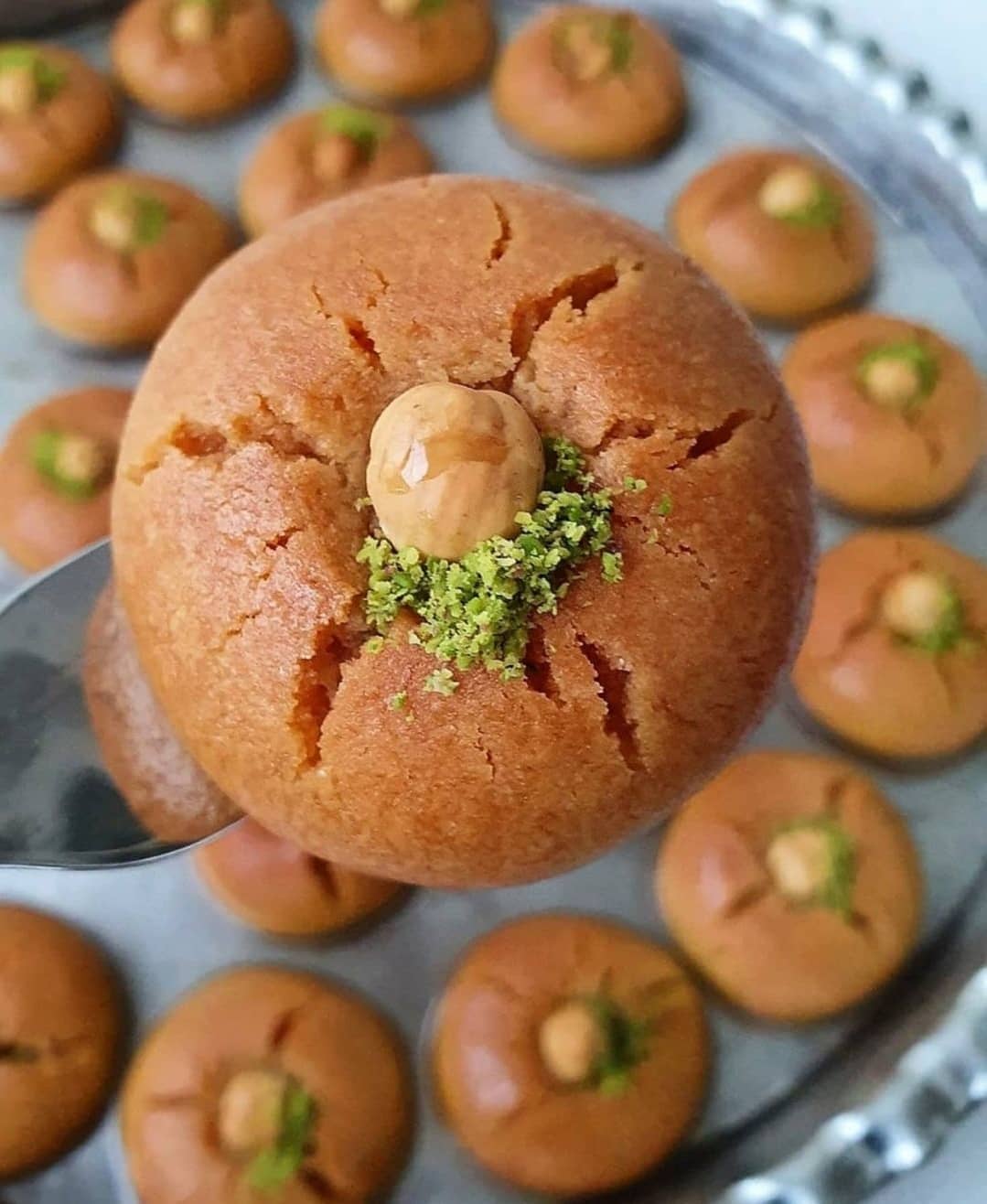 طرز تهیه شکر پاره ترکی (خوشمزه و مجلسی برای مهمانی)