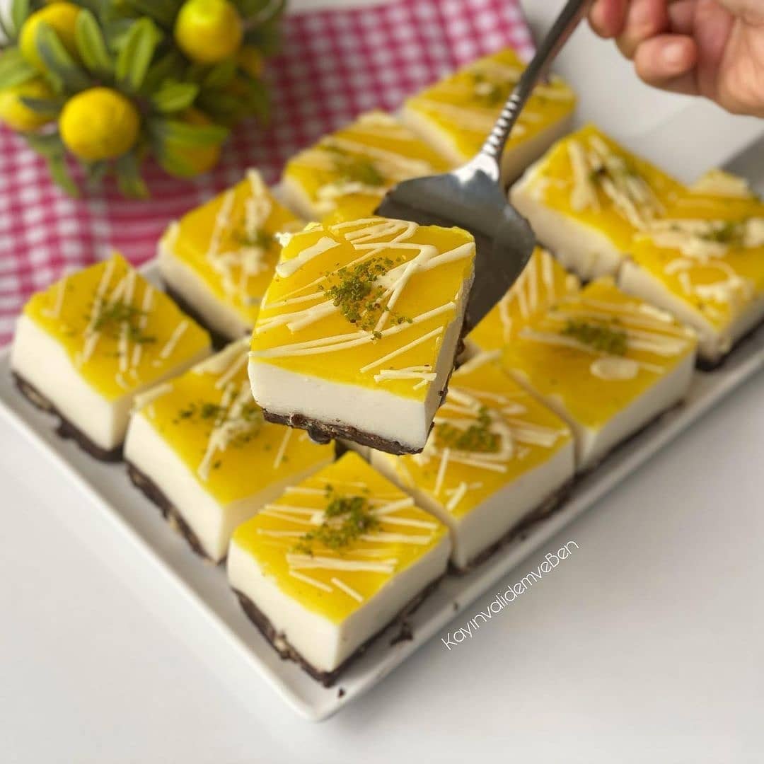 طرز تهیه دسر لیمویی خوشمزه و ساده (مجلسی برای مهمانی)
