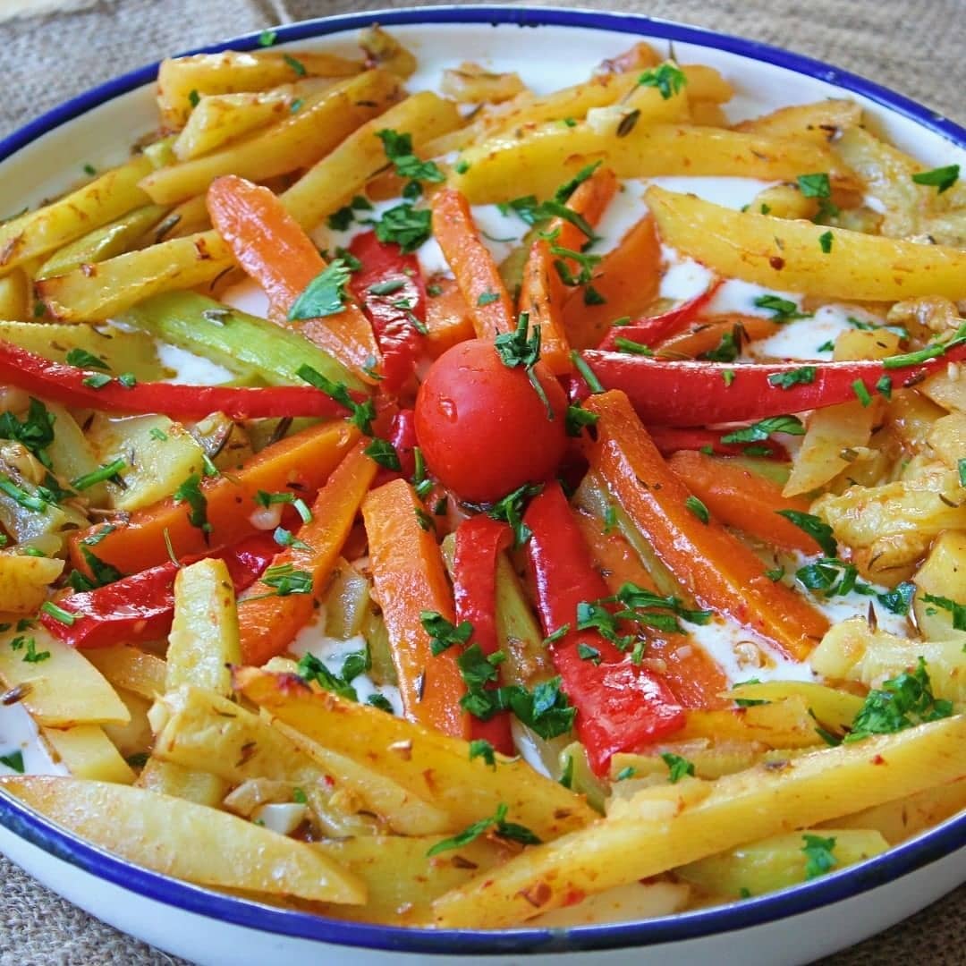 طرز تهیه سبزیجات کبابی در فر خوشمزه و ساده (مرحله به مرحله)