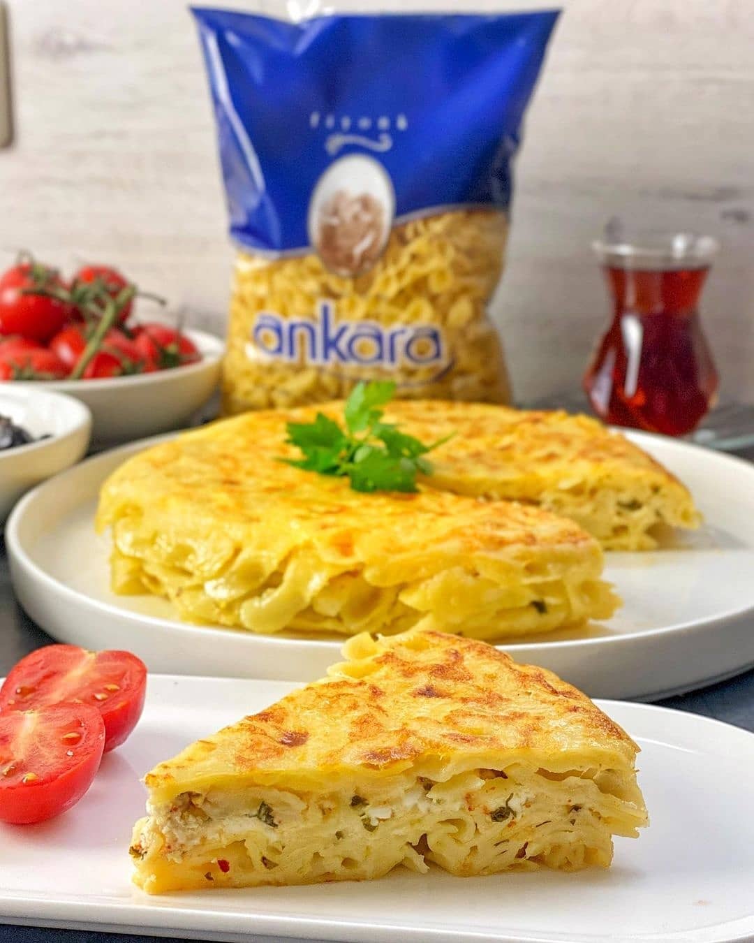 طرز تهیه بورک ماکارونی خوشمزه و ساده به سبک ترکیه ای