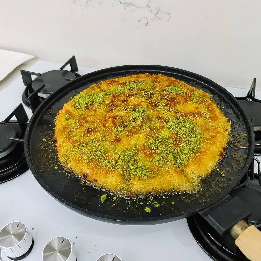 طرز تهیه کنوفه ترکی خوشمزه و مجلسی بدون فر در تابه (بسیار ساده)