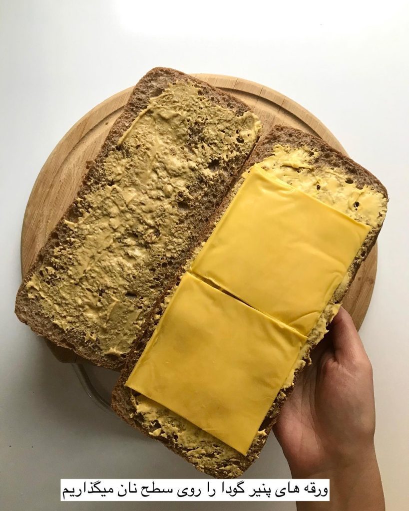 ساندویچ بیکن و پنیر