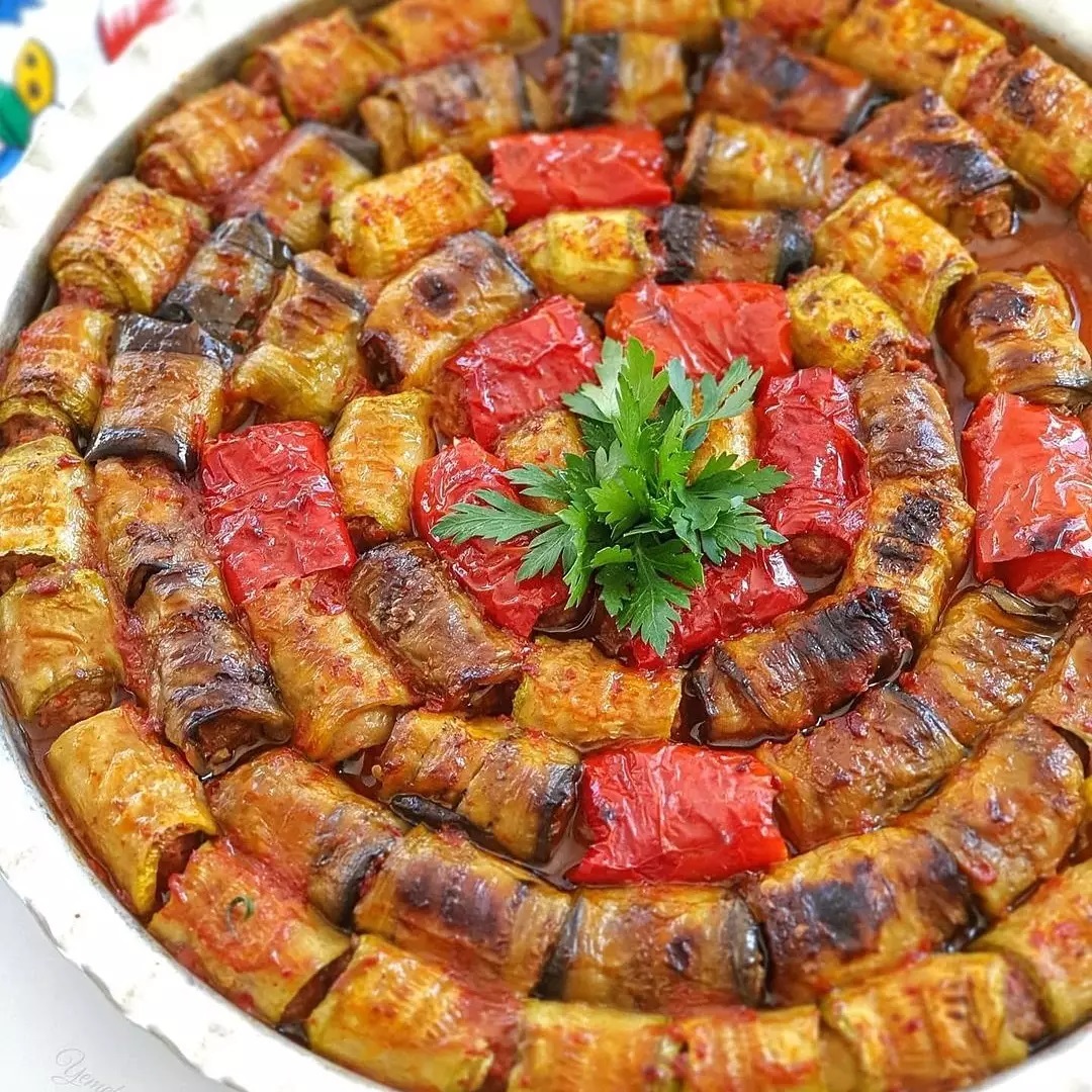 طرز تهیه رول سبزیجات خوشمزه و ساده (مرحله به مرحله)