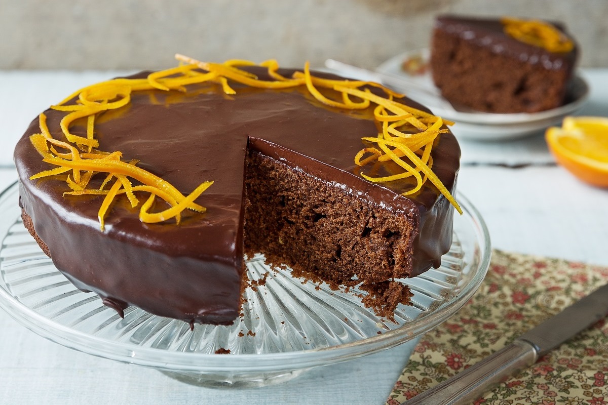 طرز تهیه کیک پرتقالی کاکائویی خانگی خوشمزه و ساده به سبک قنادی