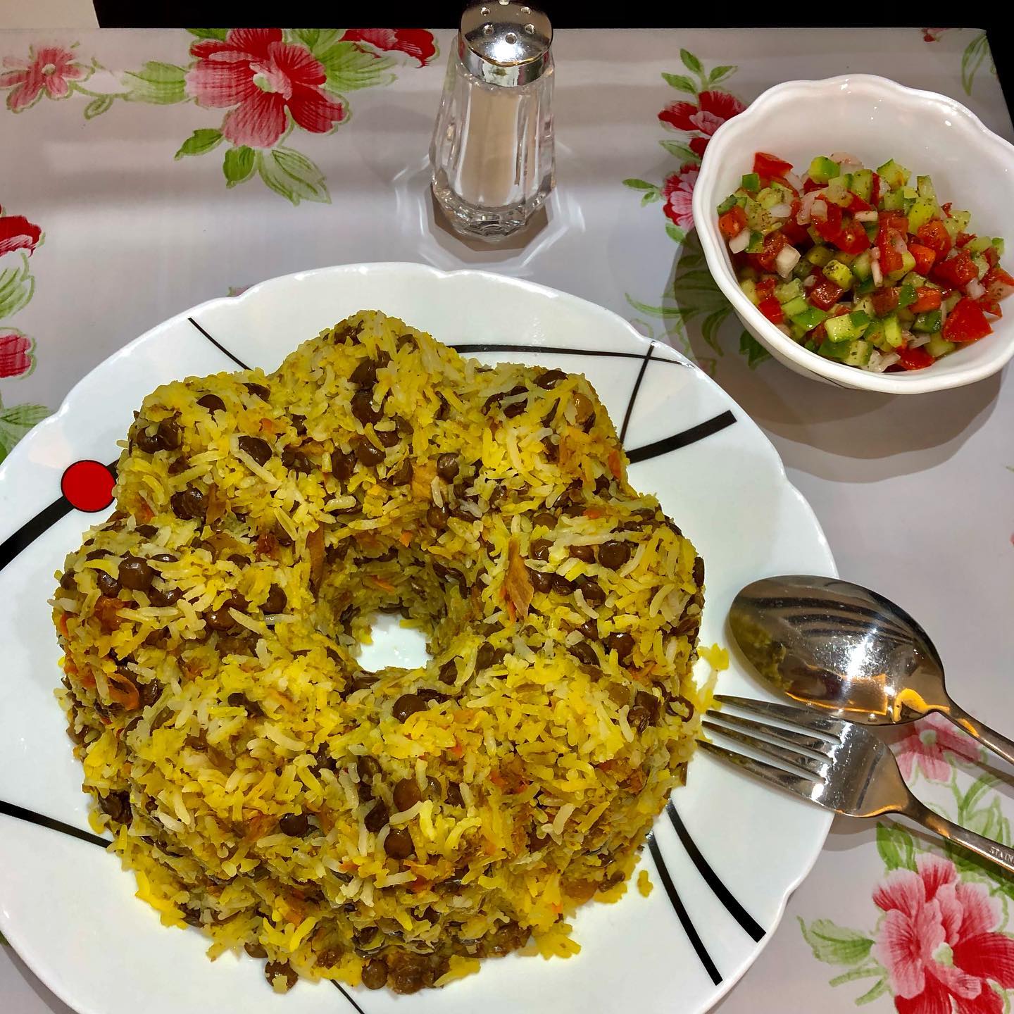 طرز تهیه عدس پلو با تن ماهی خوشمزه و مجلسی به سبک شیرازی