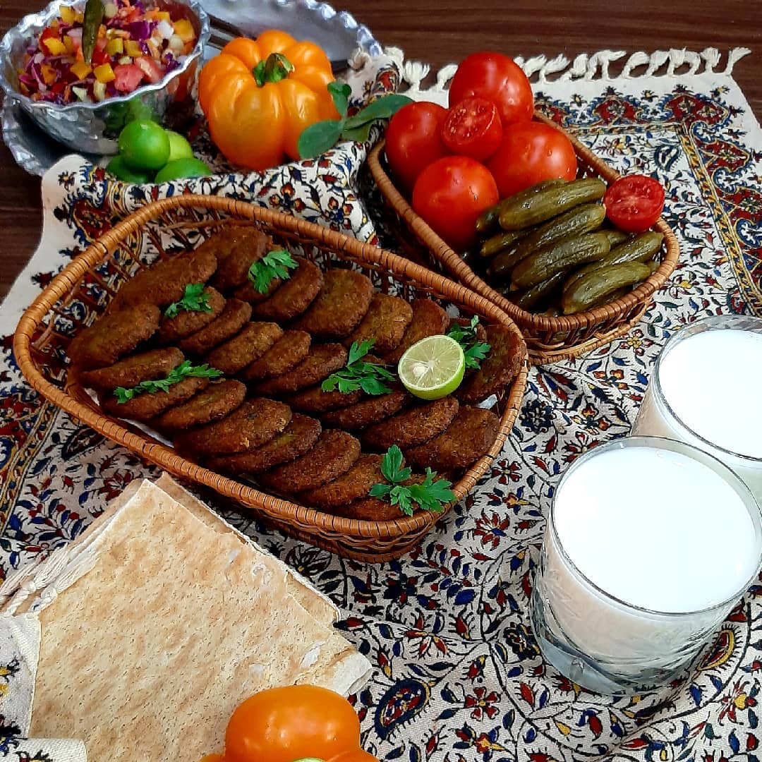 طرز تهیه کتلت ماش خوشمزه و ساده به سبک شمالی طرز تهیه کتلت ماش خوشمزه و ساده به سبک شمالی