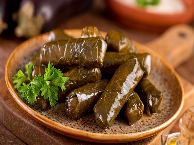چرا دلمه برگ مو سفت می شود ؟ ( 2 نکته ساده) چرا دلمه برگ مو سفت می شود ؟ ( 2 نکته ساده)