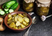 برای خیار شور از چه سبزی استفاده کنیم ؟ ( 2 نکته ساده)