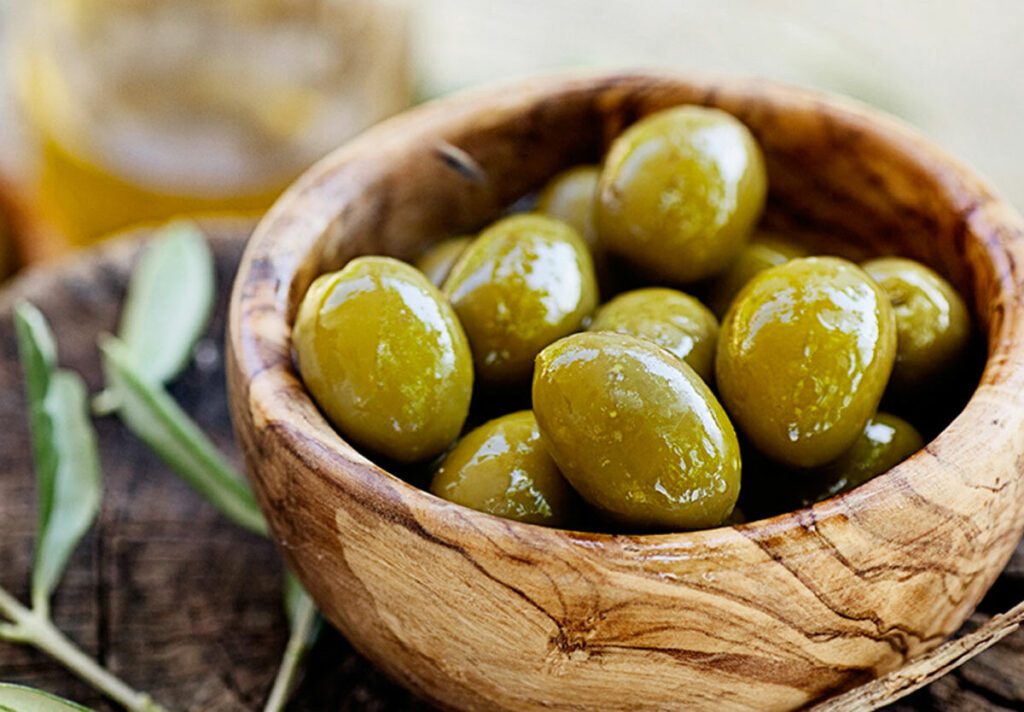 خوردن زیتون در شب (2 خاصیت شگفت انگیز)