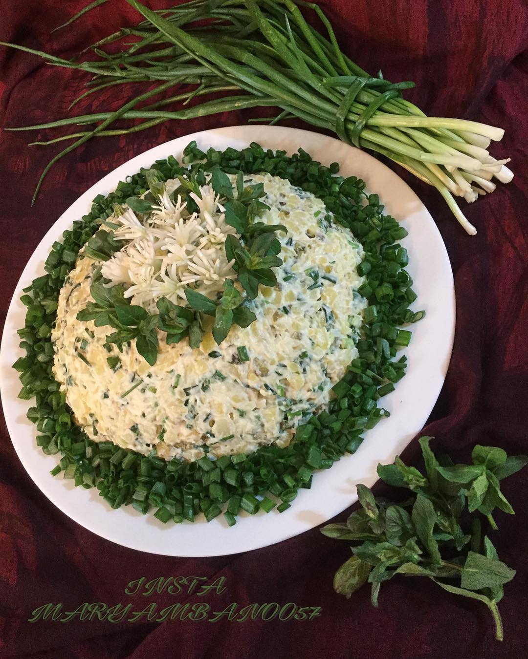 طرز تهیه سالاد پیازچه به سبک فرانسوی (خوشمزه و ساده)