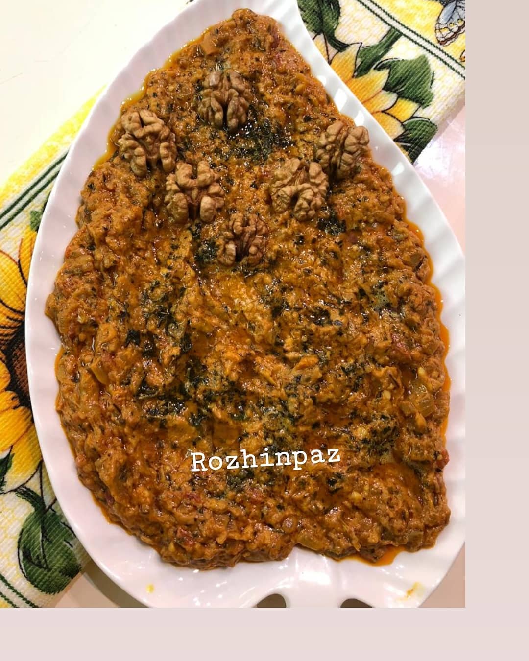 طرز تهیه اشکنه بادمجان خانگی (خوشمزه و ساده)