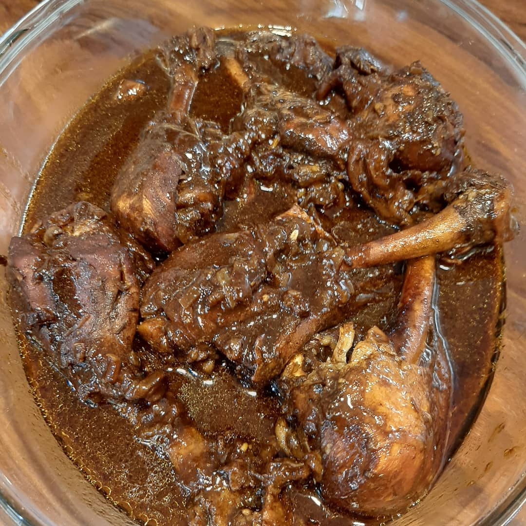 طرز تهیه چلو مرغ با رب ازگیل خوشمزه و مخصوص به روش گیلانی