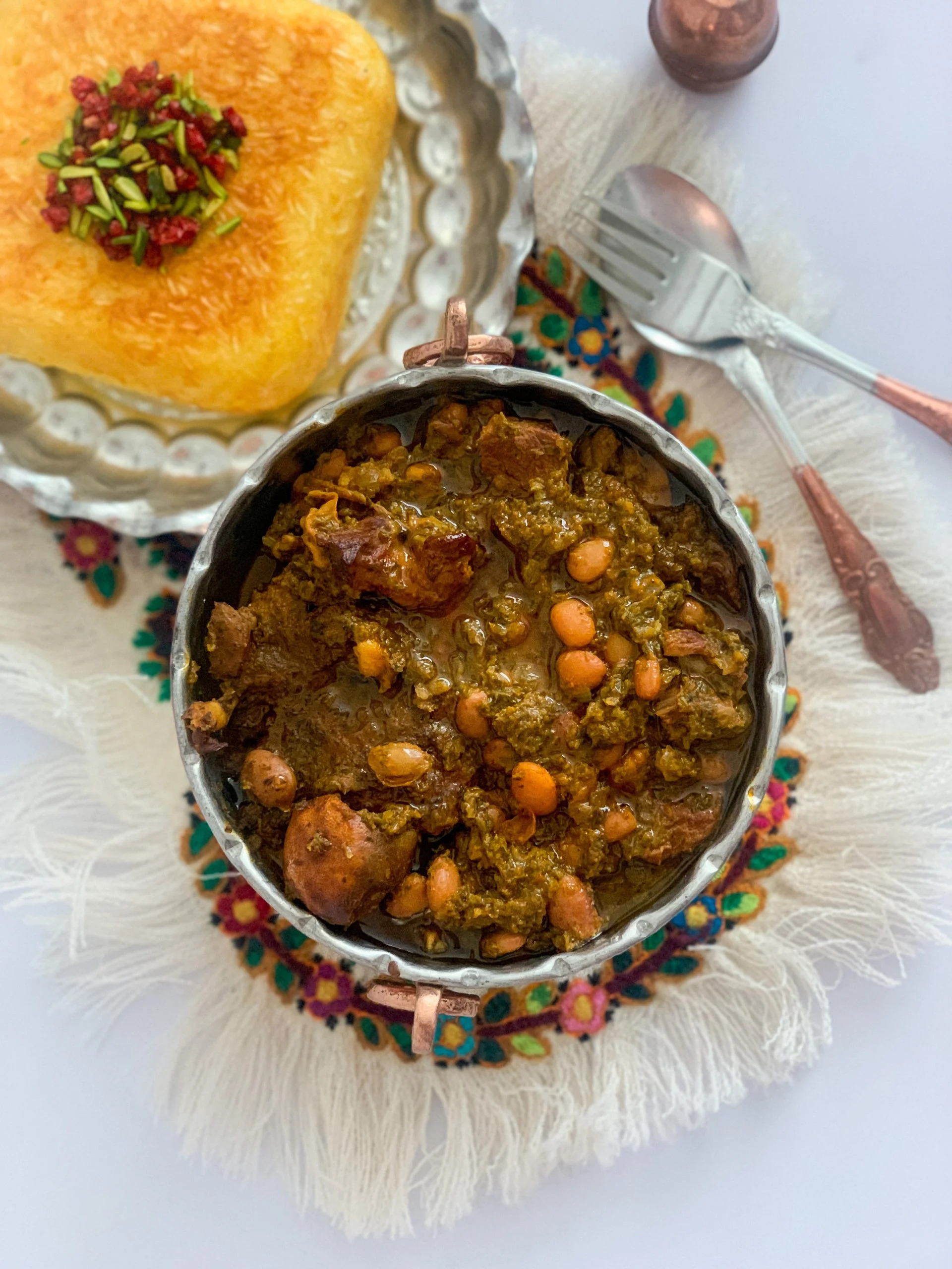 آموزش خورشت قورمه سبزی رستورانی (کلاس آنلاین)