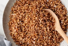 خواص گندم برشته: ۷ فایده علمی، عوارض جانبی و راهنمای مصرف کامل