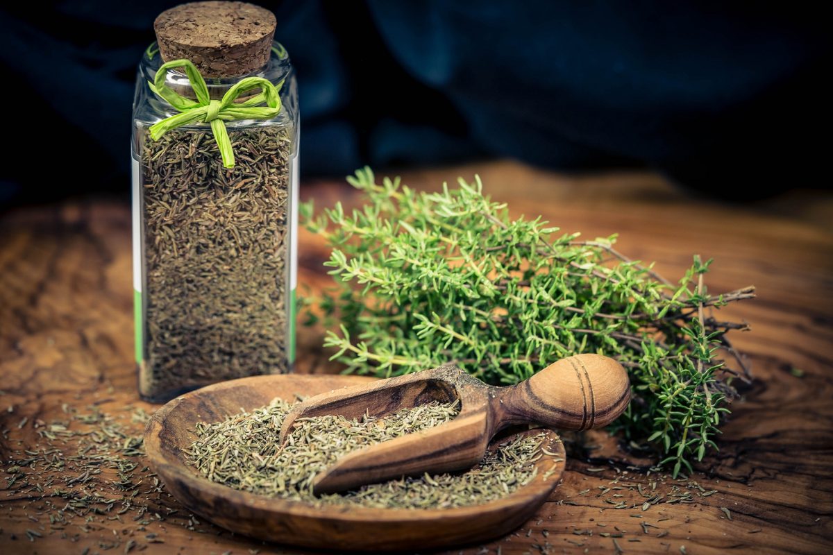 آویشن برای هضم غذای سنگین (2 نکته شگفت انگیز)