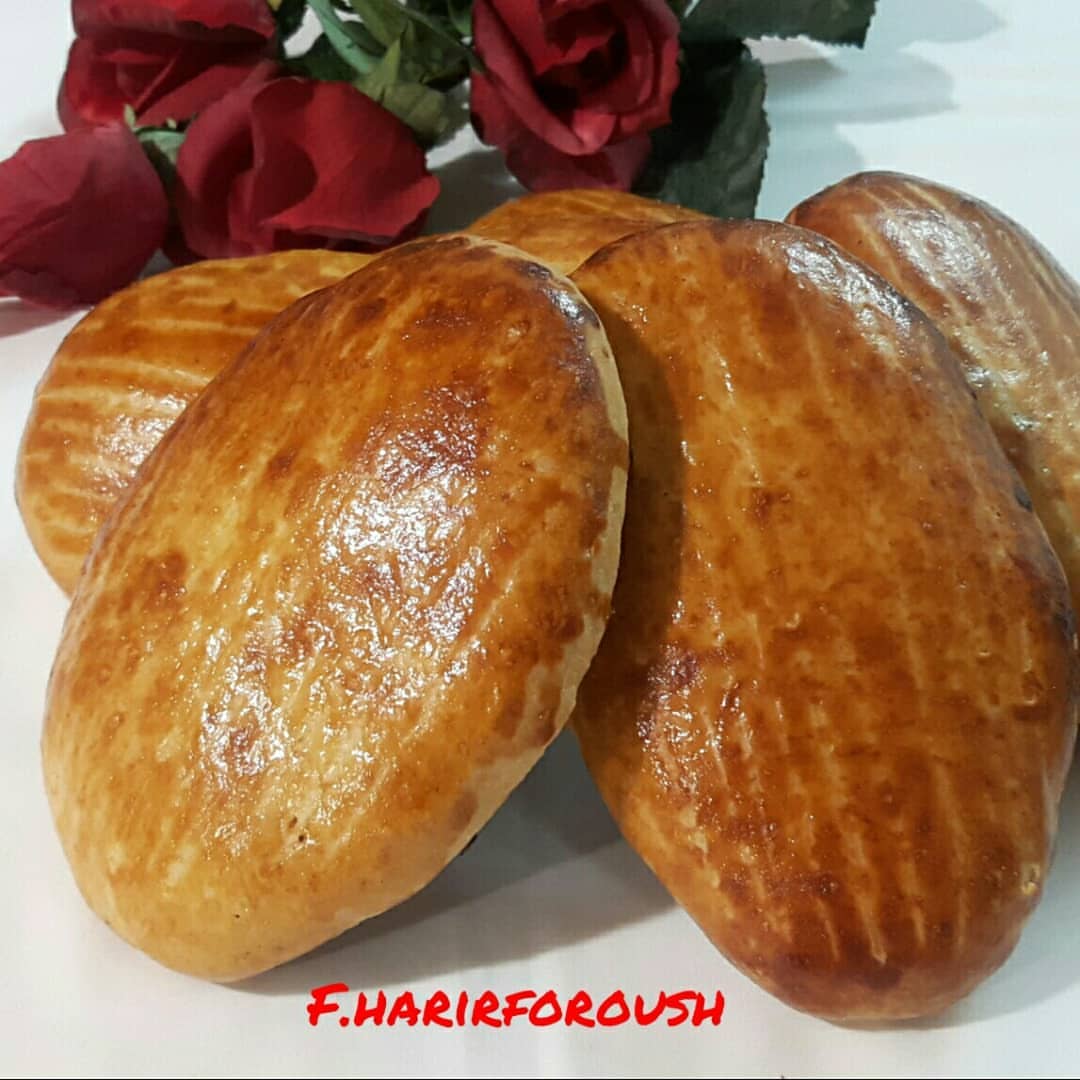 طرز تهیه نان کرمدار وانیلی خانگی خوشمزه و ساده (مرحله به مرحله)