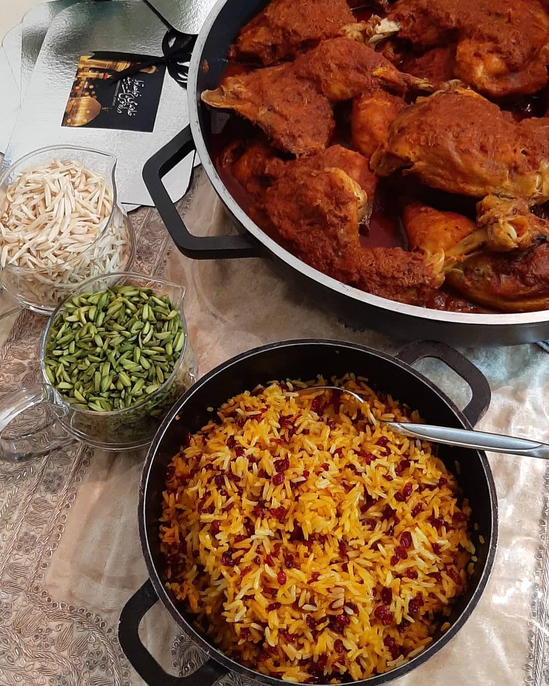 طرز تهیه زرشک پلو با مرغ برای 40 نفر