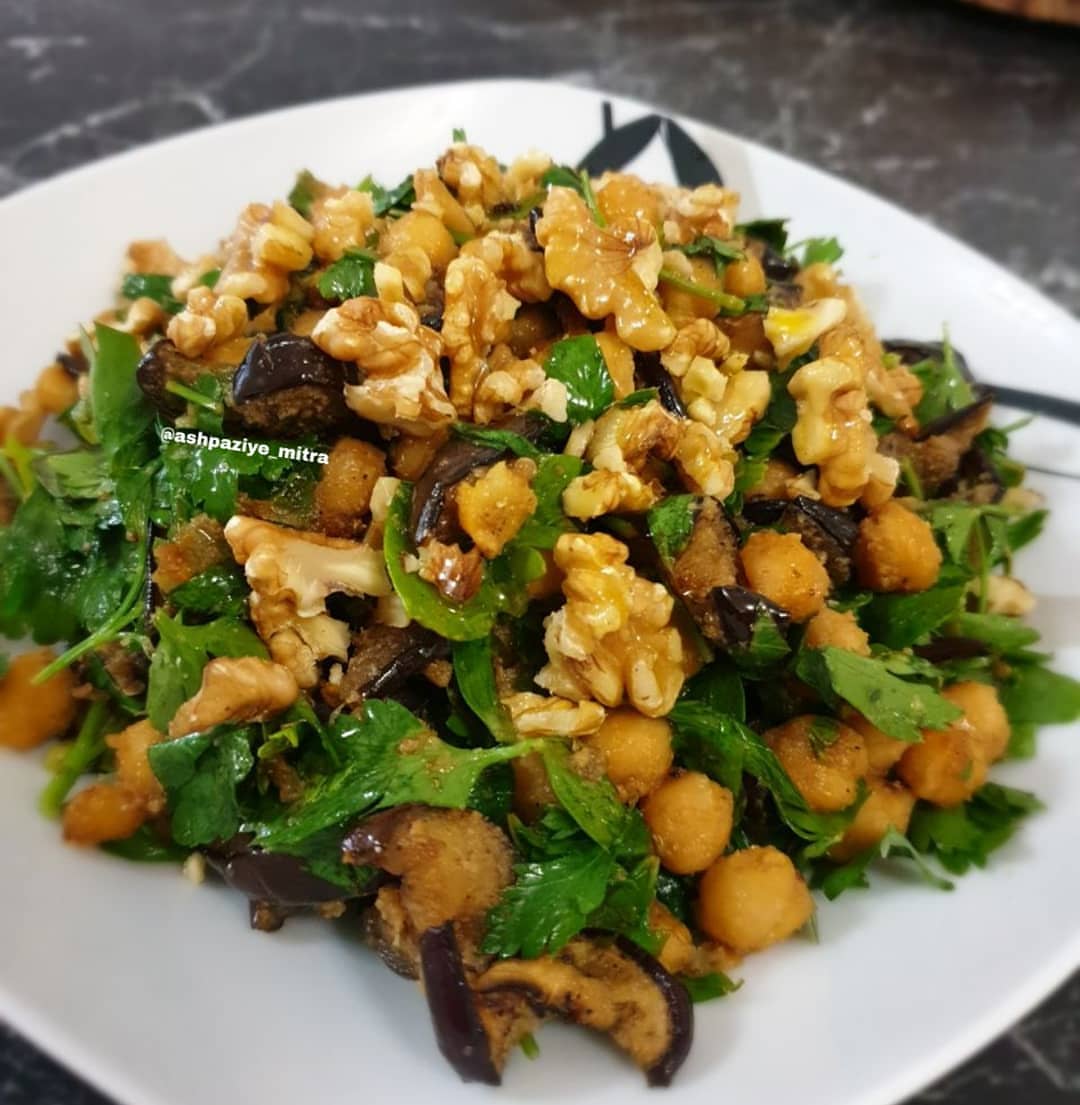 طرز تهیه سالاد بادمجون و نخود خوشمزه و ساده (مرحله به مرحله)