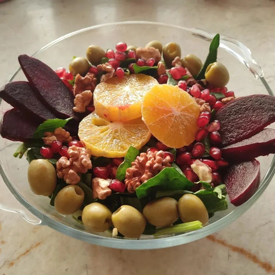 طرز تهیه سالاد گیاهی پرتقال و لبو خوشمزه و ساده (مرحله به مرحله)