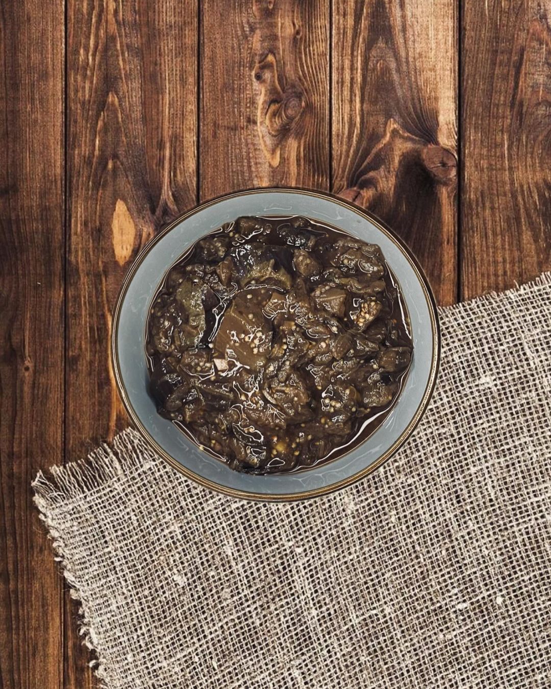 طرز تهیه ترشی بادمجان خانگی خوشمزه و ساده (مرحله به مرحله)