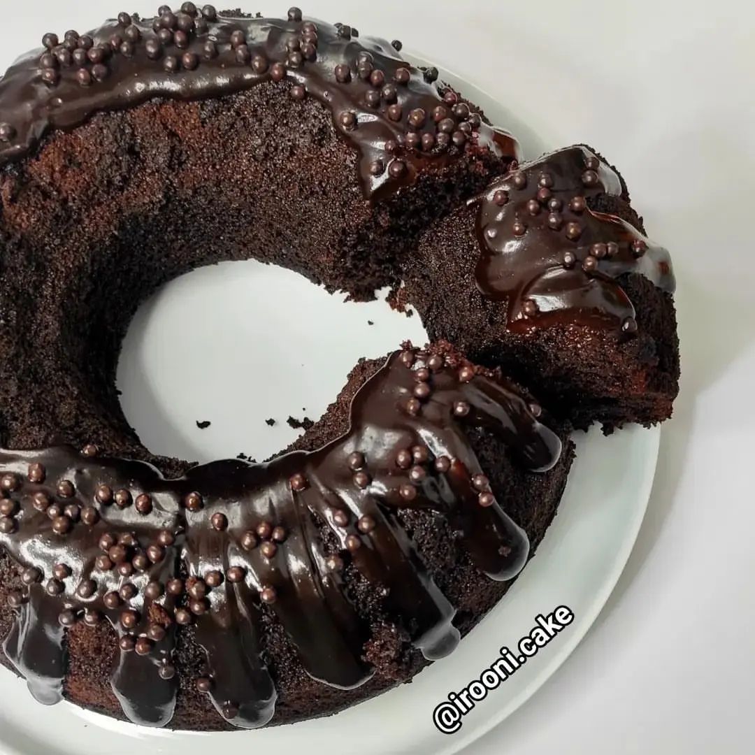 طرز تهیه کیک کاکائویی خیس خانگی خوشمزه و ساده (مرحله به مرحله)