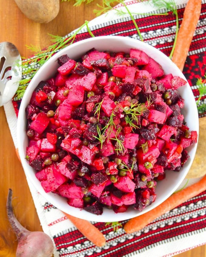 طرز تهیه سالاد لبوی روسی خوشمزه و ساده (مرحله به مرحله) طرز تهیه سالاد لبوی روسی خوشمزه و ساده (مرحله به مرحله)