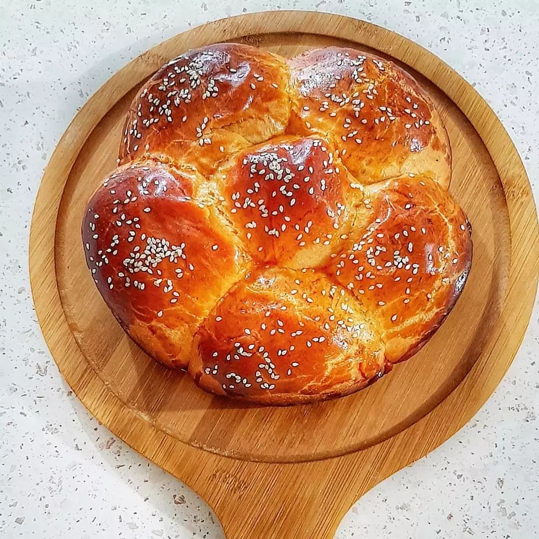 طرز تهیه نان شیرمال خانگی خوشمزه و ساده (مرحله به مرحله)