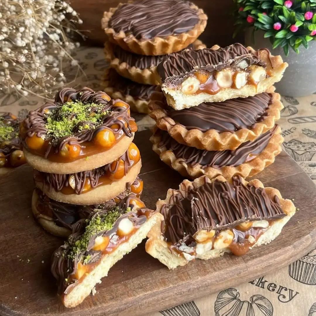 طرز تهیه تارت کاراملی خانگی خوشمزه و ساده (مرحله به مرحله) طرز تهیه تارت کاراملی خانگی خوشمزه و ساده (مرحله به مرحله)