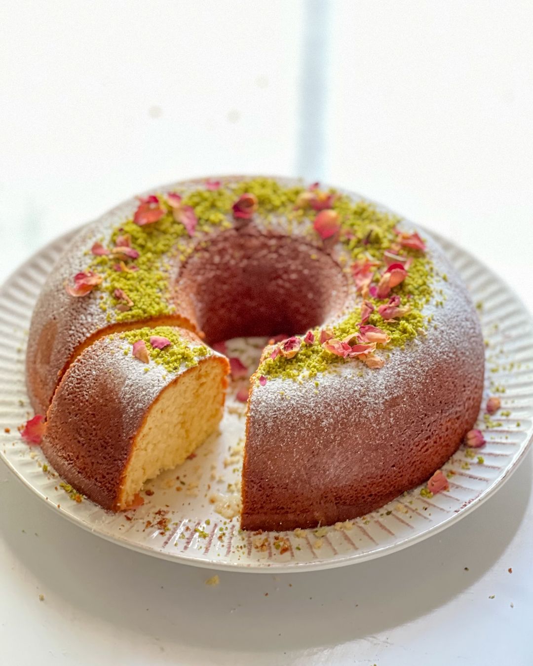 طرز تهیه کیک با جوش شیرین خانگی خوشمزه و ساده (مرحله به مرحله)