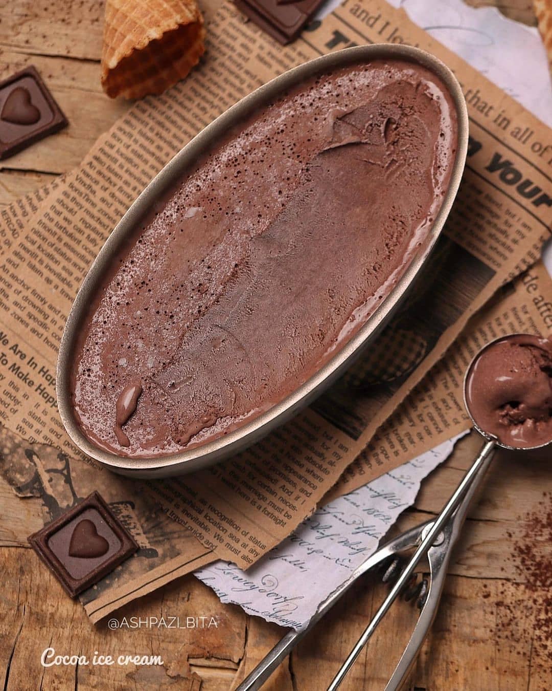 طرز تهیه بستنی کاکائویی خانگی خوشمزه و ساده (مرحله به مرحله)