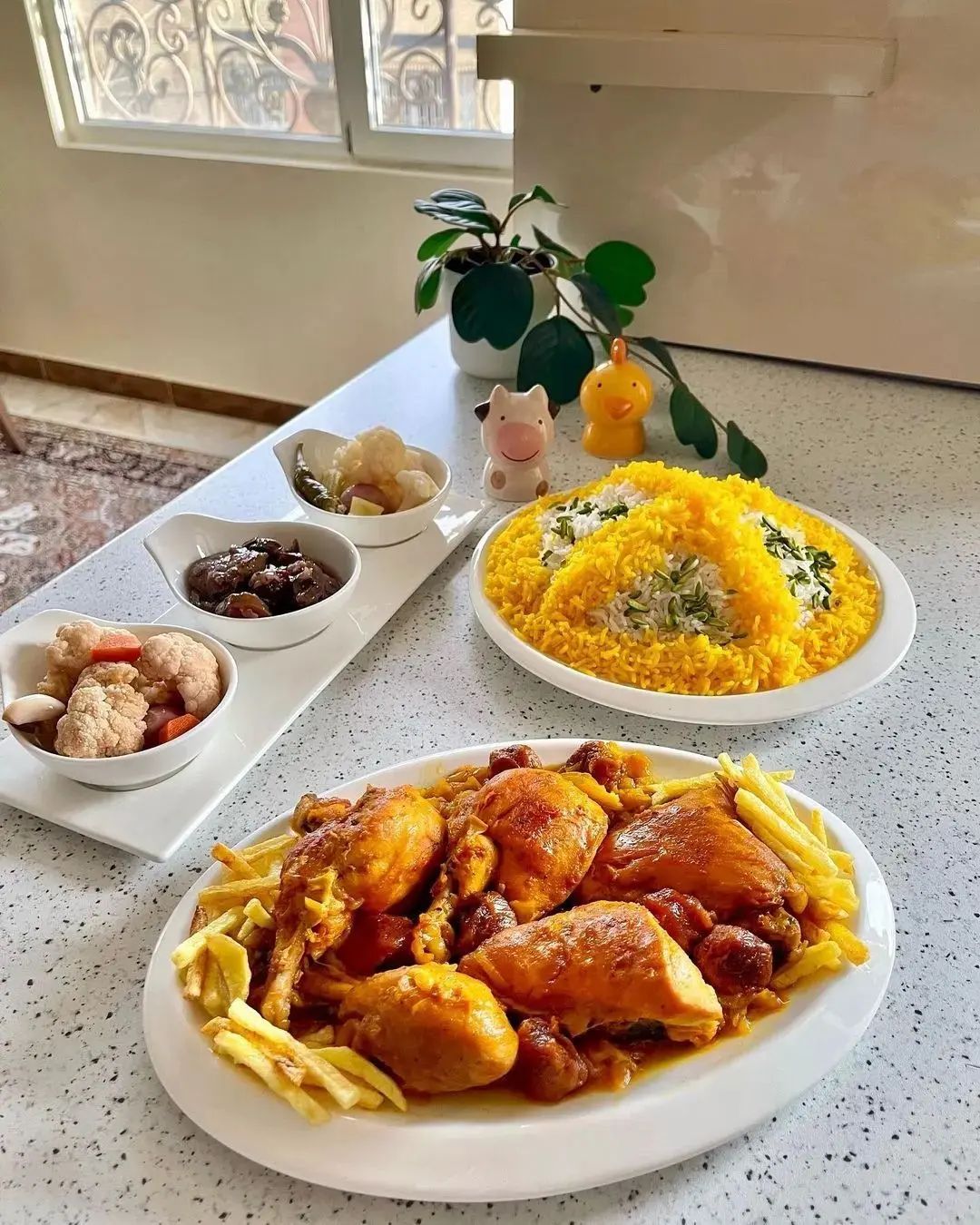 طرز تهیه زرشک پلو با مرغ در ماکروفر
