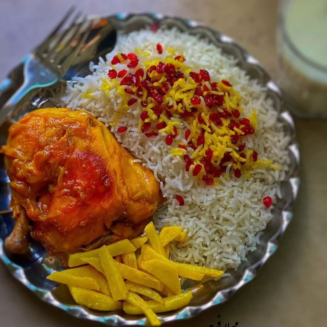 طرز تهیه زرشک پلو با مرغ در پلوپز