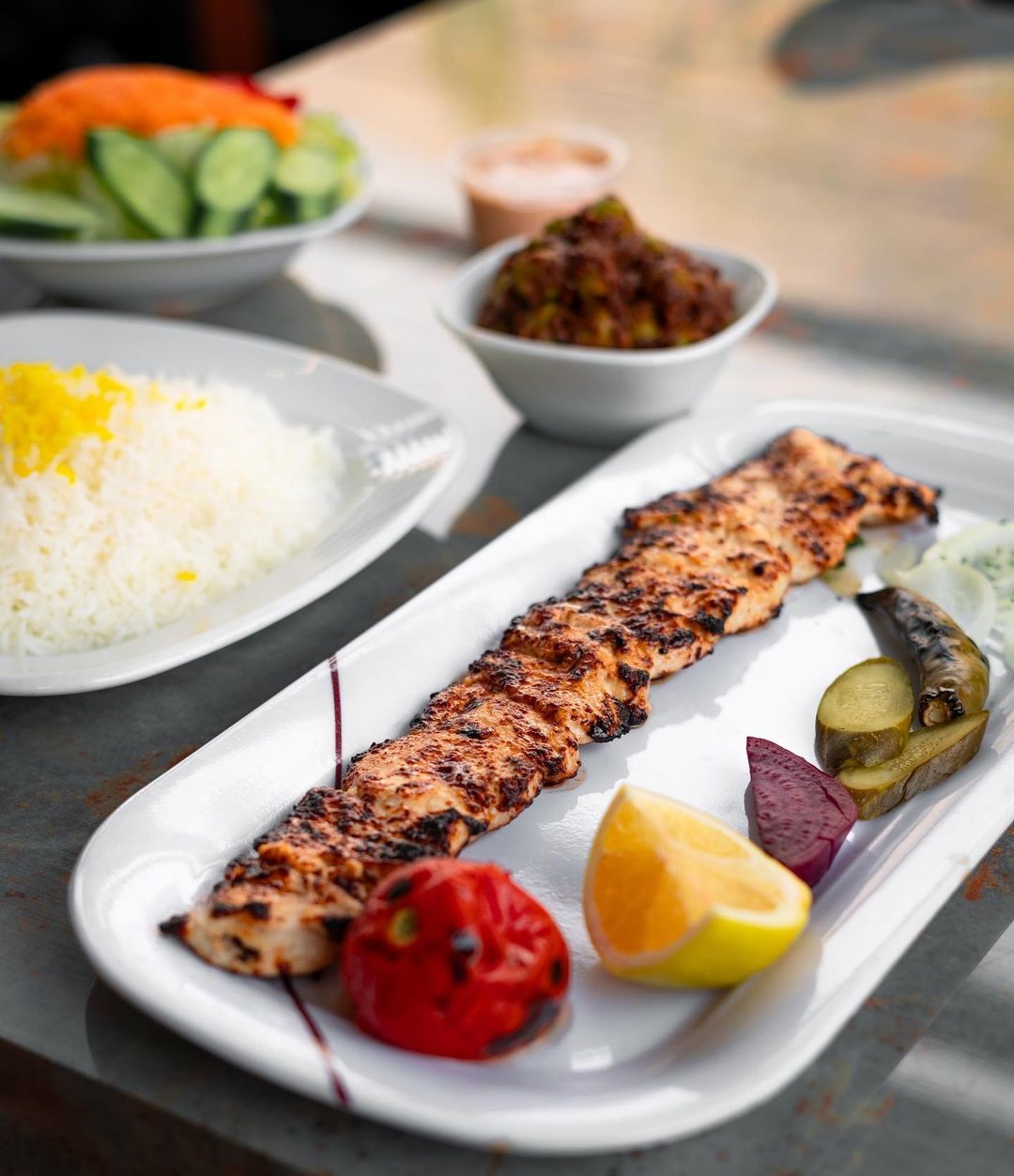 طرز تهیه جوجه کباب لاری لبنانی