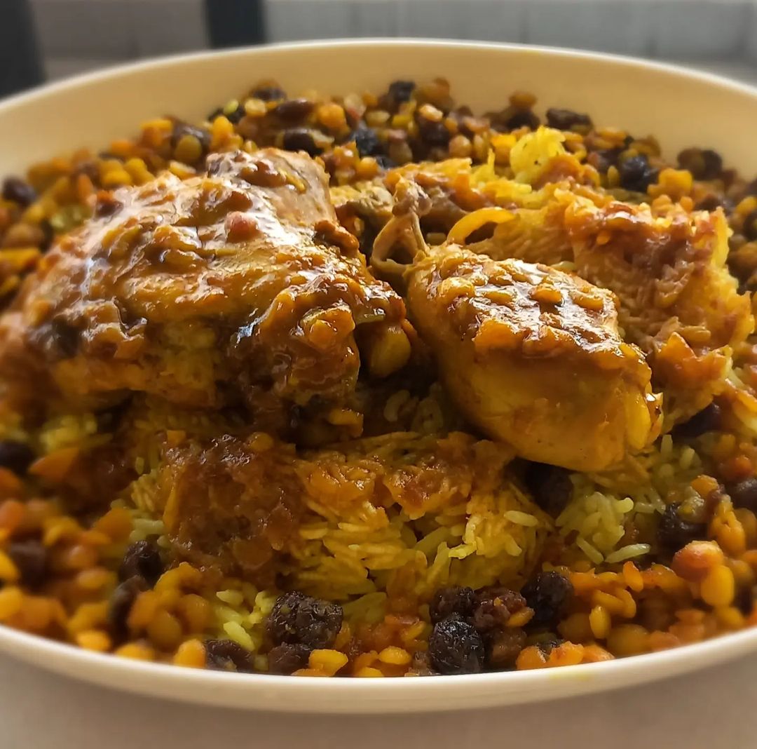 طرز تهیه زرشک پلو با مرغ و کشمش