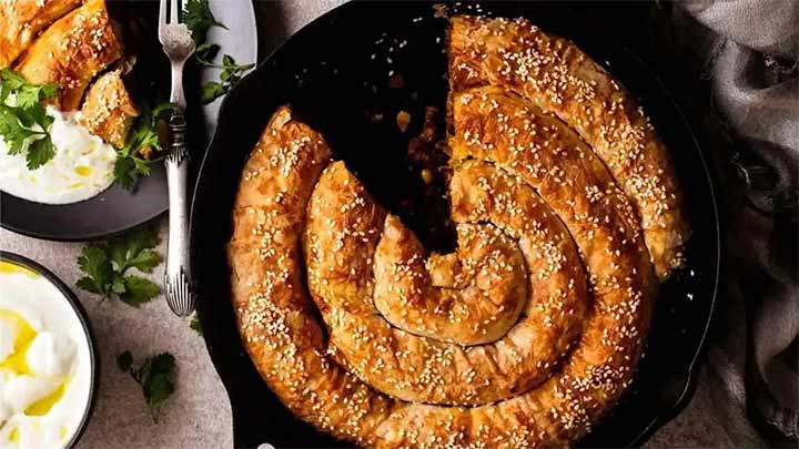 مراحل تهیه بورک حلزونی