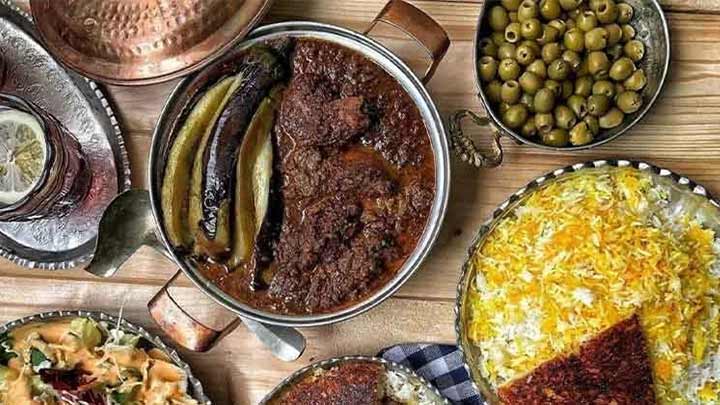 مراحل تهیه فندق قاتق