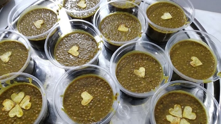 رسپی عدسی نذری برای ۱۰۰ نفر؛ همراه با فوت و فن‌ها