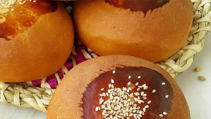 رسپی نان کماج تبریزی؛ طعم اصیل آذربایجان در خانه شما