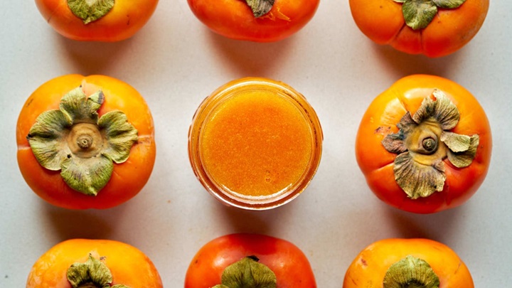 رسپی ژله خرمالو؛ دسری آسان برای یک مهمانی ناگهانی