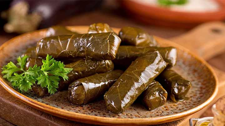 رسپی انواع دلمههای خوشمزه (دلمه برگ مو، برگ کلم و…) رسپی دلمه برگ مو