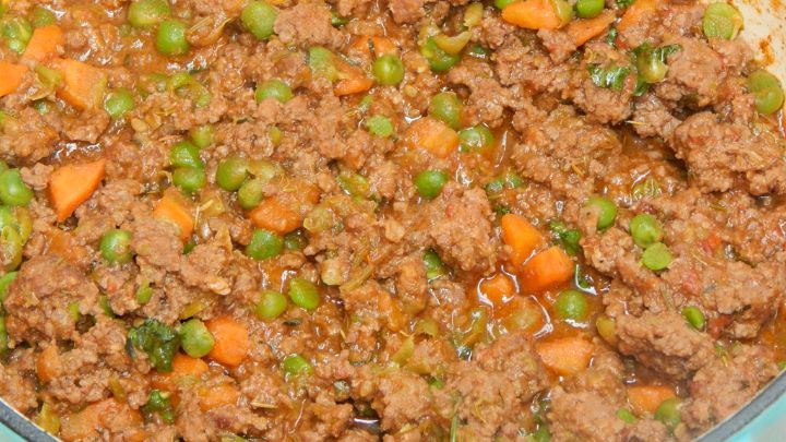 نکات و فوت و فن‌های تهیه خوراک نخود فرنگی با گوشت
