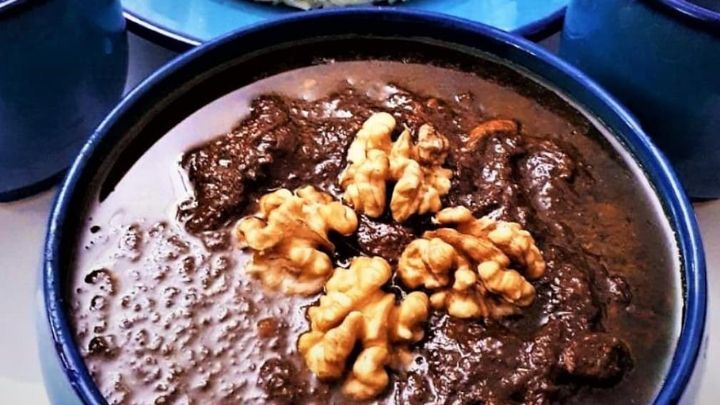 رسپی فسنجان خانگی با بادام زمینی