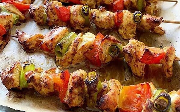 مواد لازم و آموزش جوجه کباب تنوری خانگی (مرحله به مرحله)